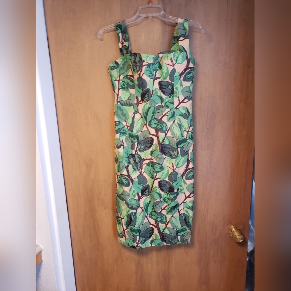 Dolce & Gabbana Silk Green Sheath Knee Length Dress